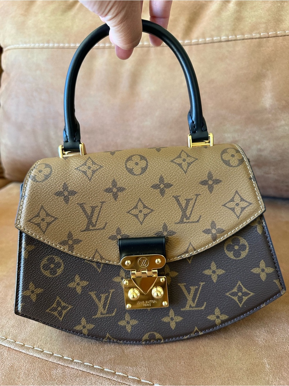 Louis Vuitton Tilsitt
